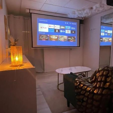Mgb Studio Home Cinema Saint-Max Buitenkant foto
